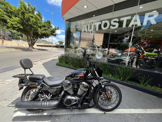 HARLEY-DAVIDSON NIGHTSTER SPECIAL 
